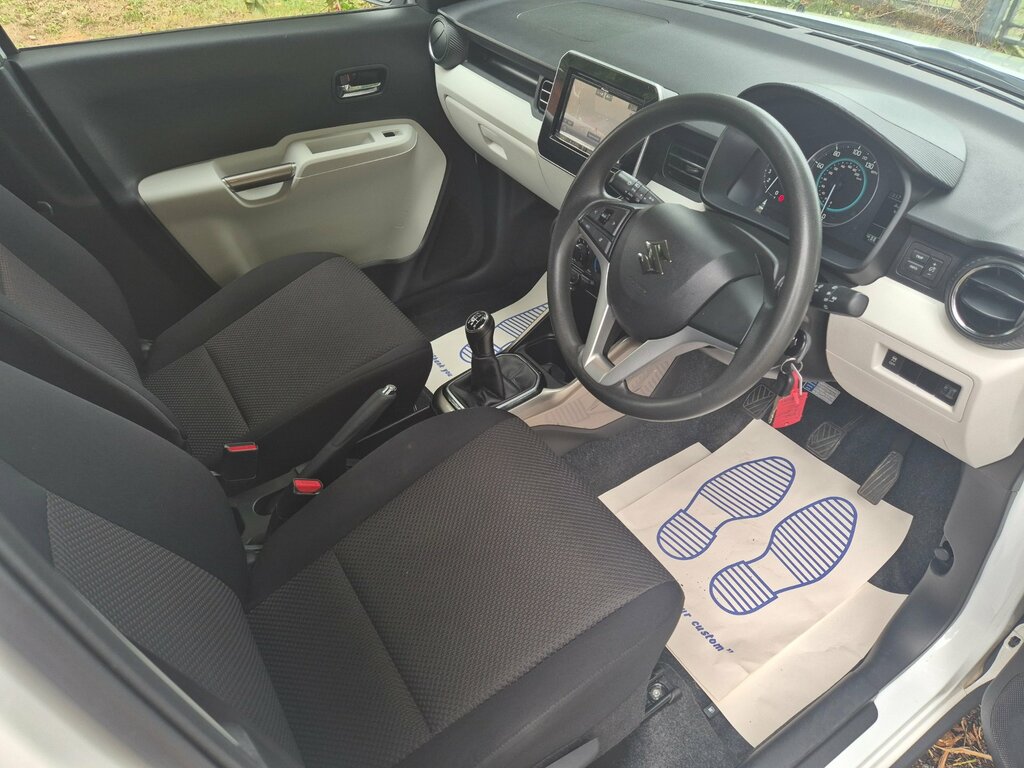 Suzuki Ignis Sz-t Dualjet White #7