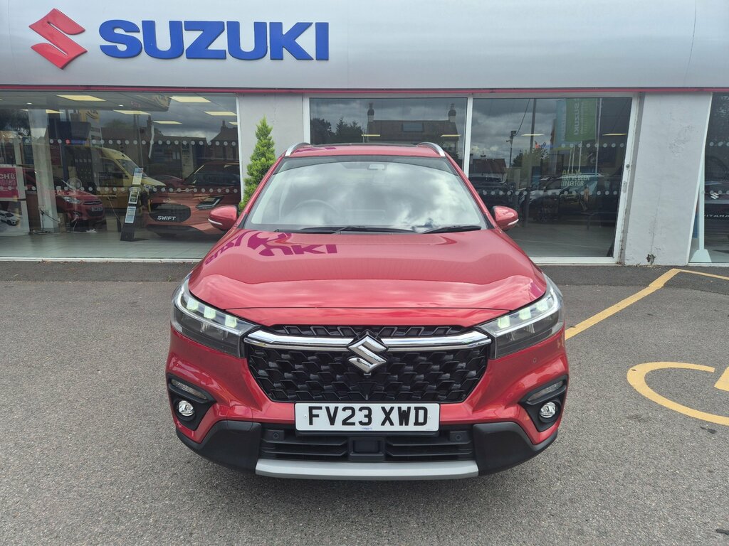 Suzuki SX4 1.5H Ultra Suv Hybrid Ags Allgrip Red #2