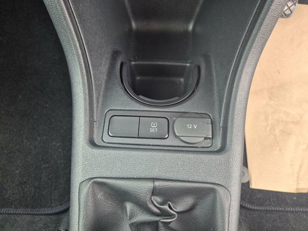Skoda Citigo Hatchback Black #14