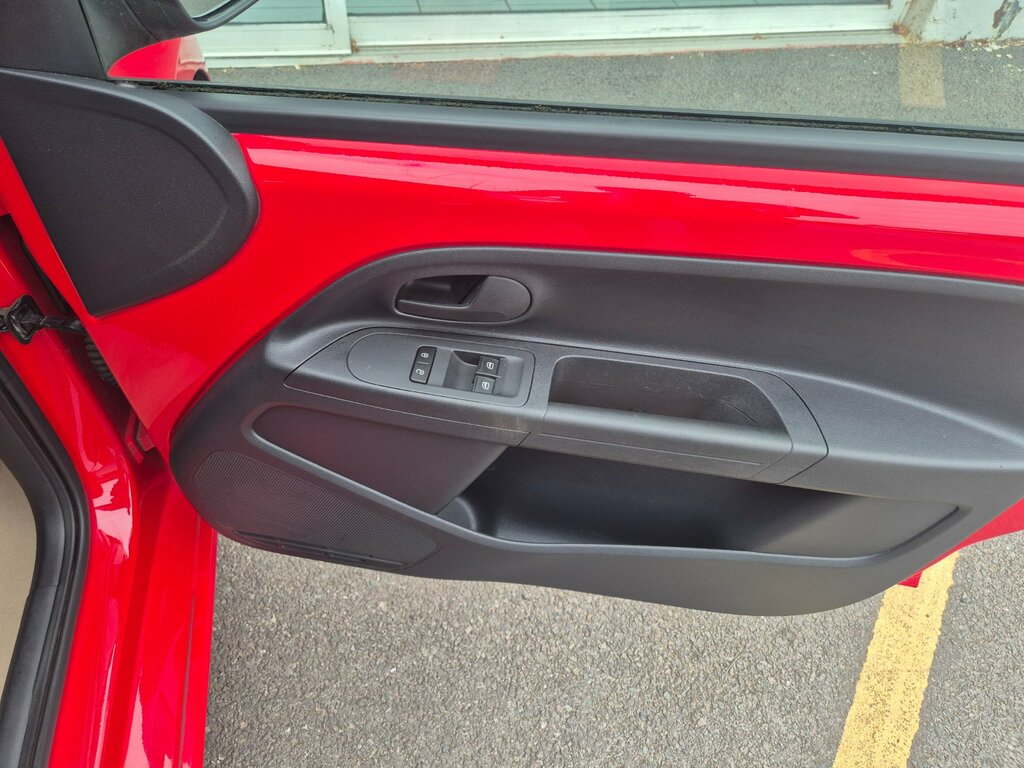 Skoda Citigo Hatchback Black #10