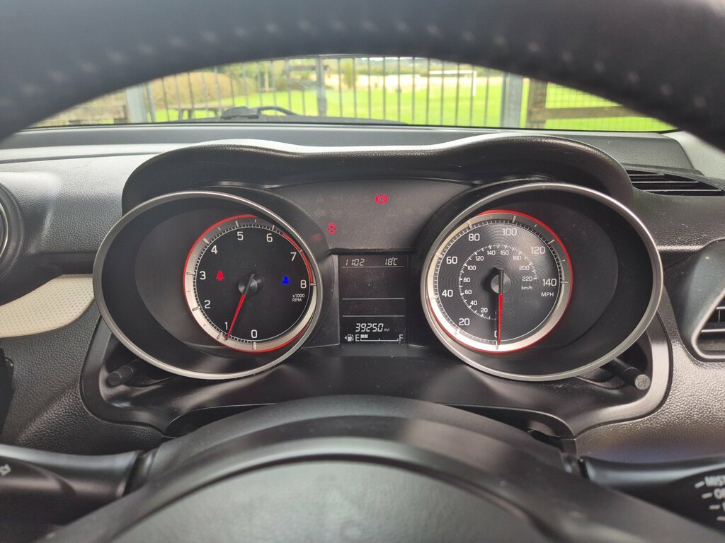 Suzuki Swift 1.2 Dualjet Attitude Euro 6 Ss Silver #10