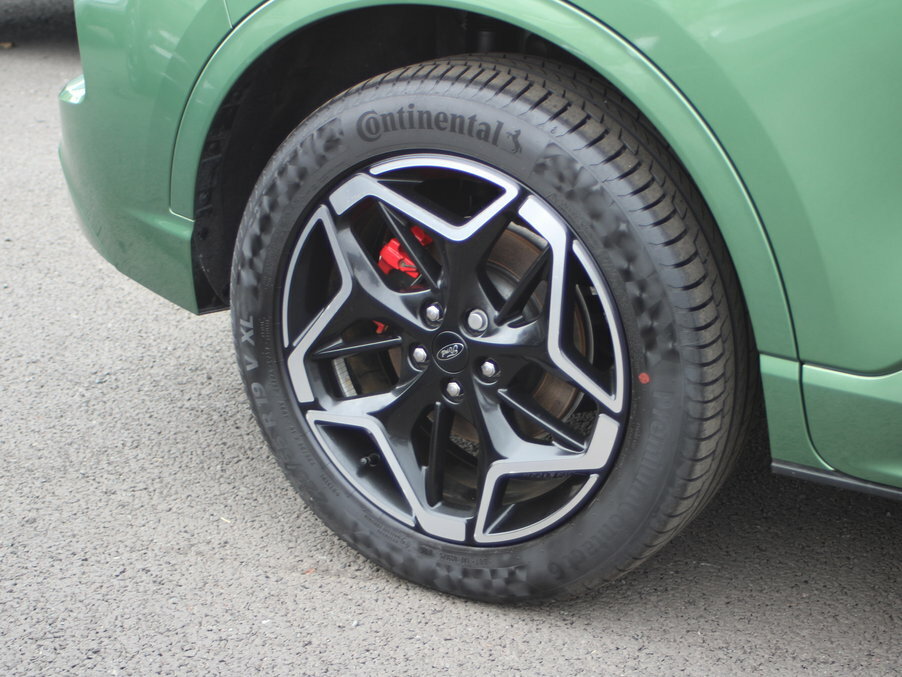 Ford Kuga 2.5 Phev St-line X Cvt ET25BBU Green #6