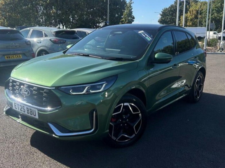 Ford Kuga 2.5 Phev St-line X Cvt ET25BBU Green #2