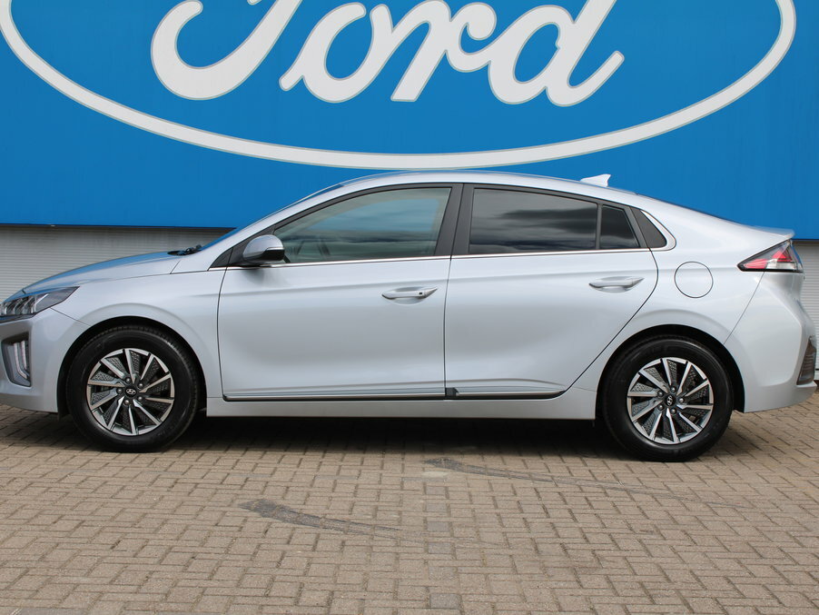 Hyundai Ioniq 100Kw Premium 38Kwh Silver #3
