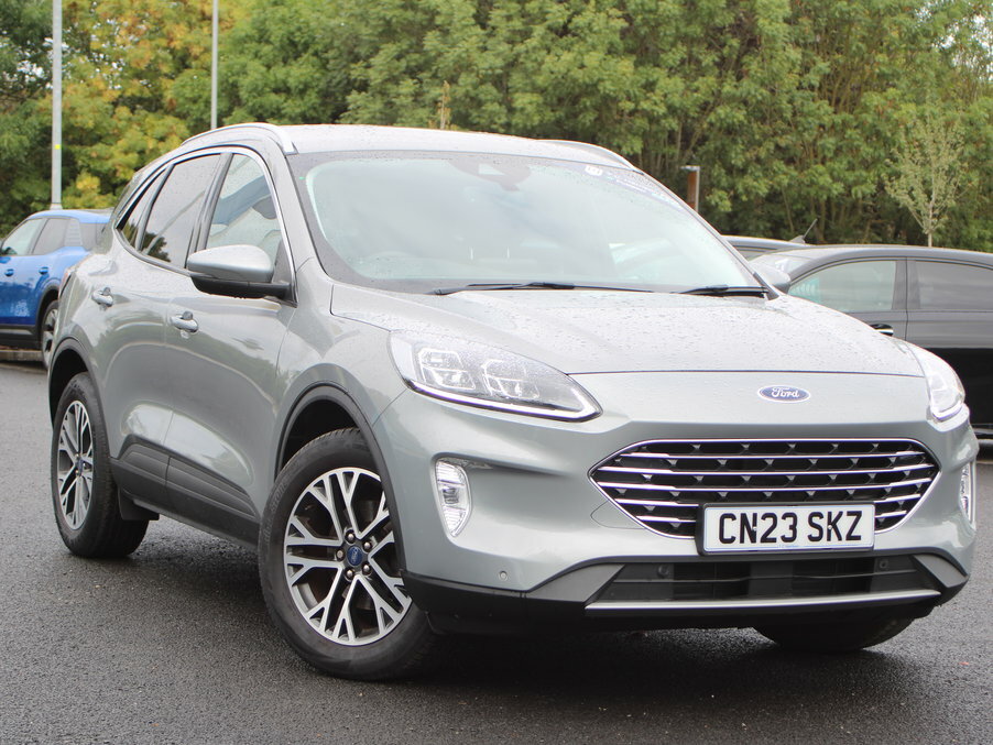Ford Kuga 1.5 Ecoboost 150 Titanium Edition Silver