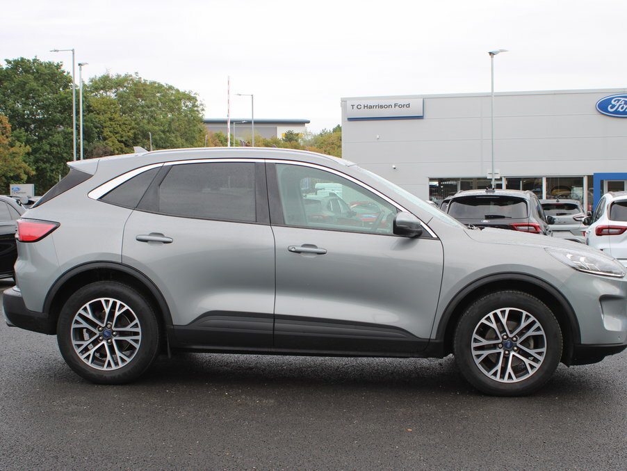 Ford Kuga 1.5 Ecoboost 150 Titanium Edition CN23SKZ Silver #4