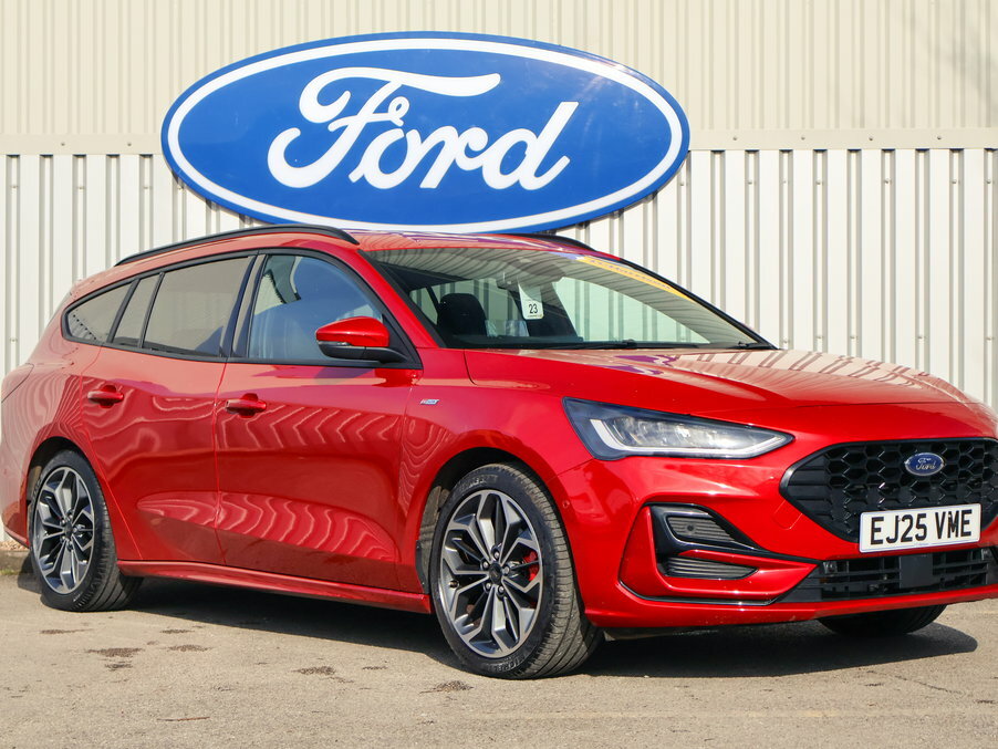 Ford Focus 1.0 Ecoboost Hybrid Mhev St-line X Red