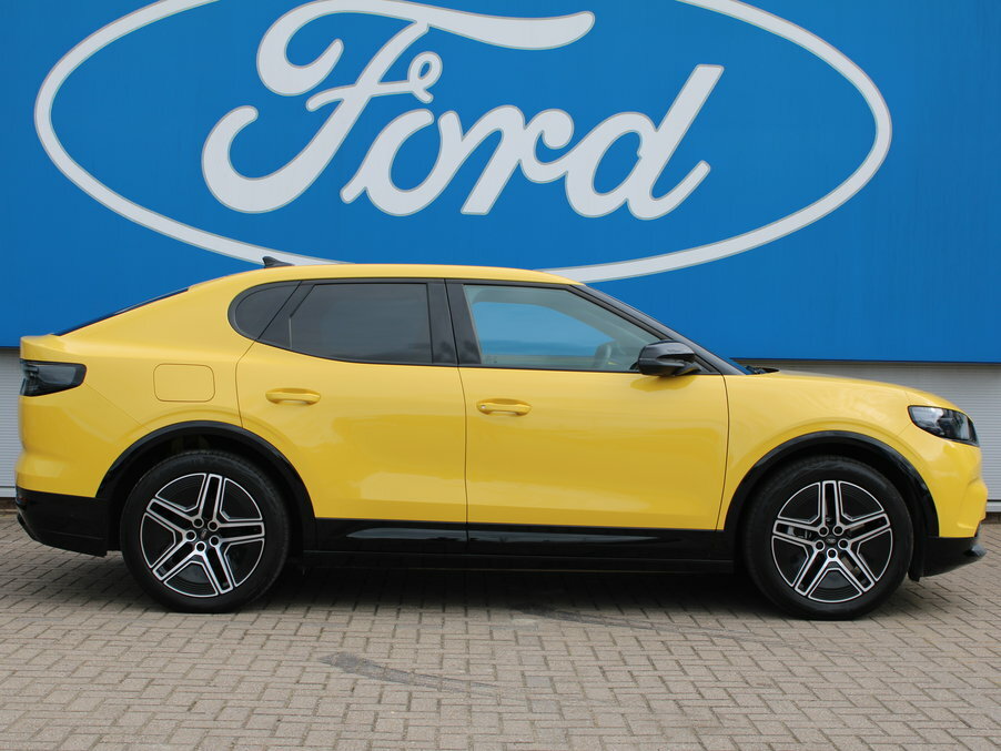 Ford Capri 250Kw Premium 79Kwh Awd Driver Assist Yellow #4