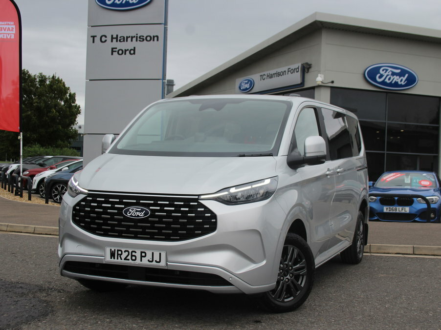 Ford Tourneo Custom 2.5 Phev 232Ps H1 Titanium 8 Seater Silver #3