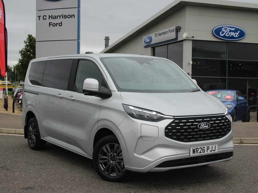 Ford Tourneo Custom 2.5 Phev 232Ps H1 Titanium 8 Seater Silver