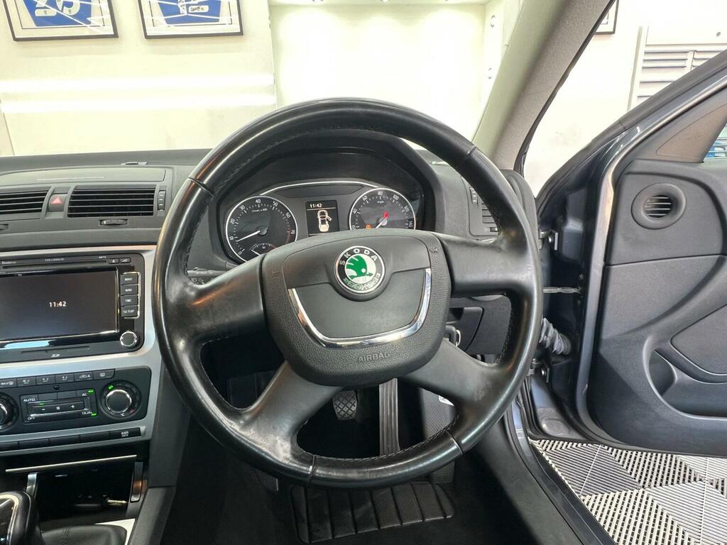 Skoda Octavia Hatchback Silver #29