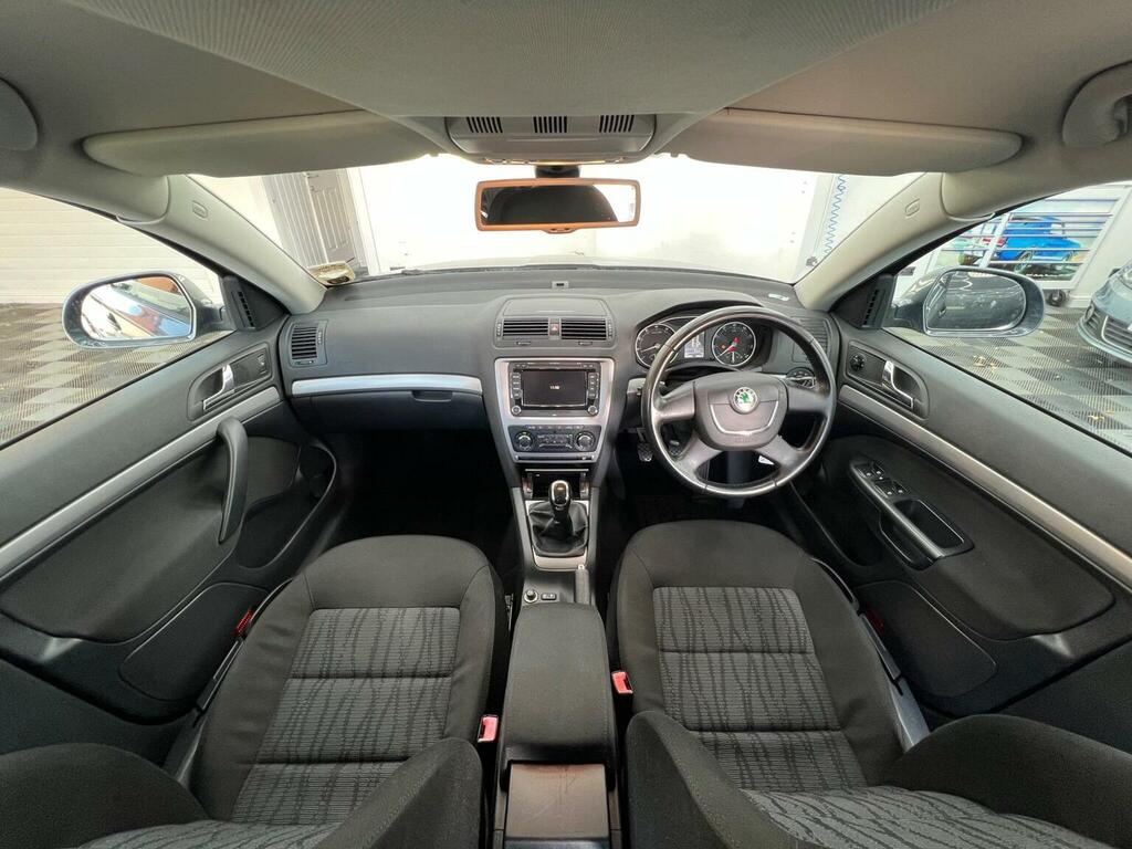 Skoda Octavia Hatchback Silver #12