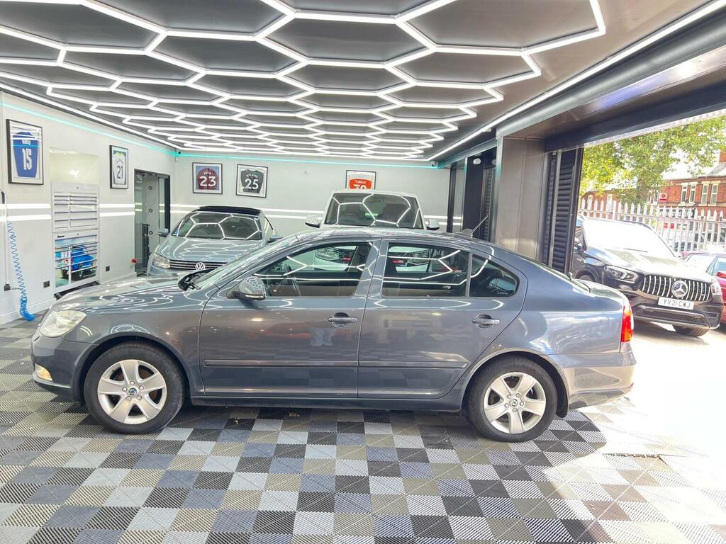 Skoda Octavia 1.4 Tsi Elegance Euro 5 Grey #6