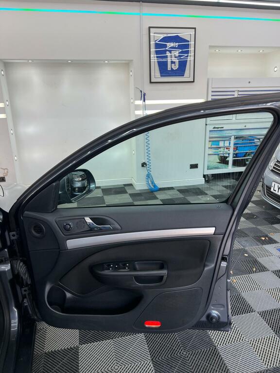 Skoda Octavia Hatchback Silver #31