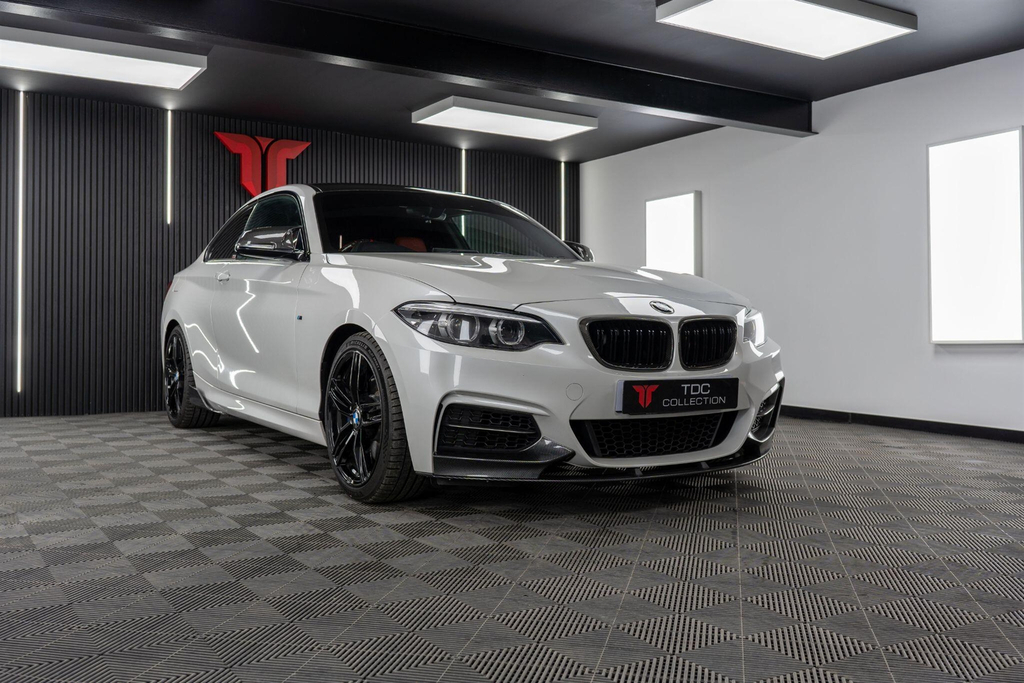 BMW M2 Coupe White #4