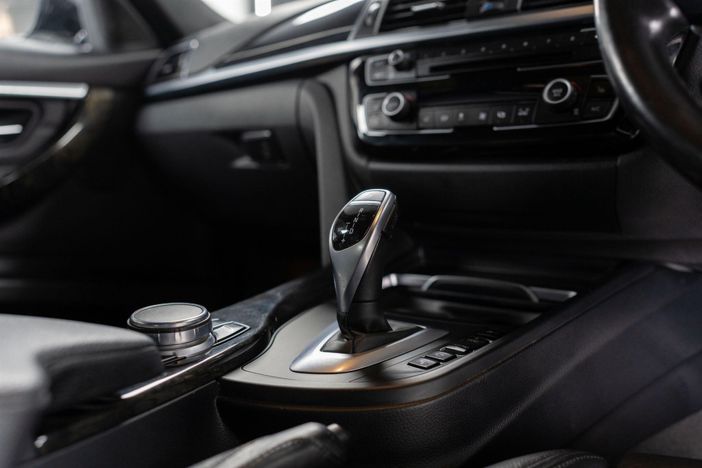 BMW 3 Series Grey #40