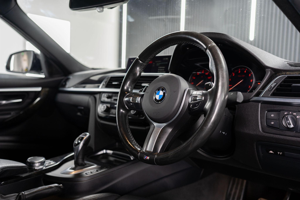 BMW 3 Series 340I M Sport White #3