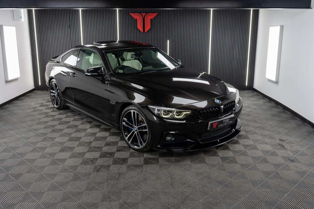 BMW 4 Series Coupe Black
