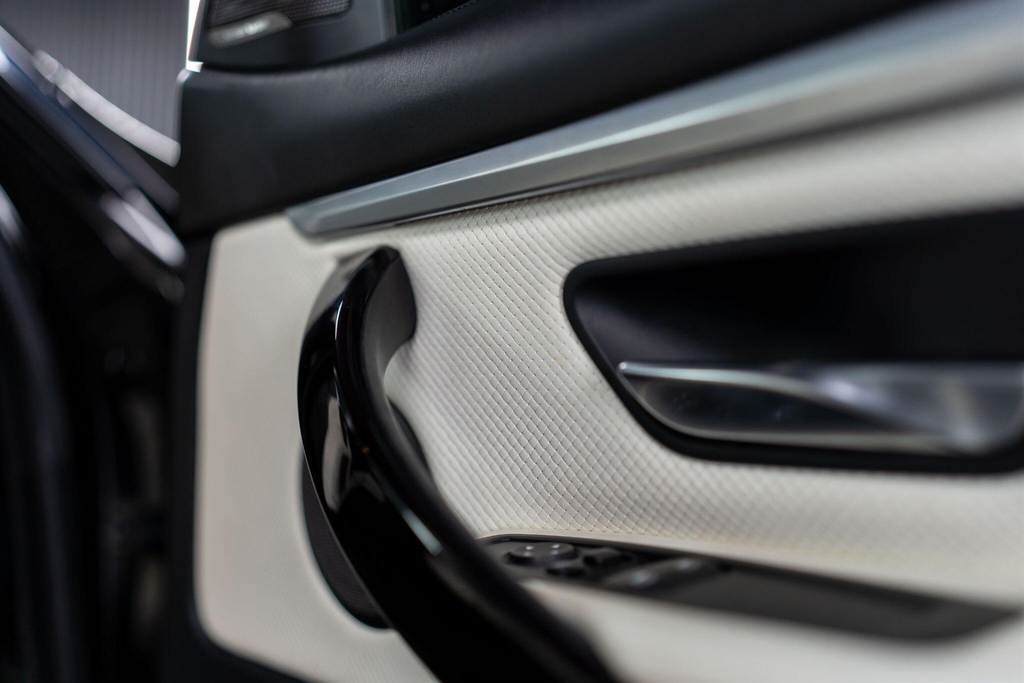 BMW 4 Series M4 Competition Grey #35