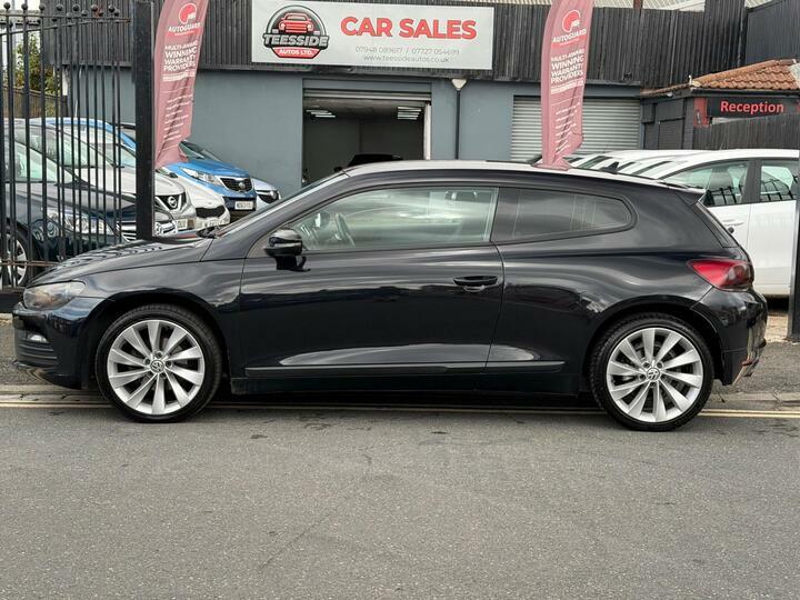 Volkswagen Scirocco 2.0 Tdi Bluemotion Tech Euro 5 Ss Nav Black #3