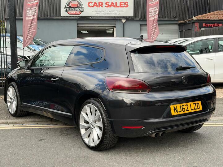 Volkswagen Scirocco 2.0 Tdi Bluemotion Tech Euro 5 Ss Nav Black
