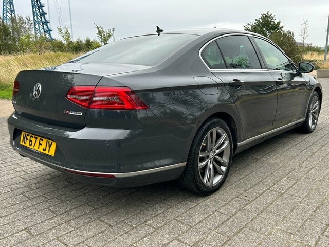 Volkswagen Passat Se Business Tdi Bluemotion Technology Black #11