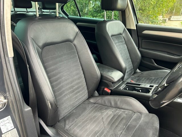 Volkswagen Passat Se Business Tdi Bluemotion Technology Black #19