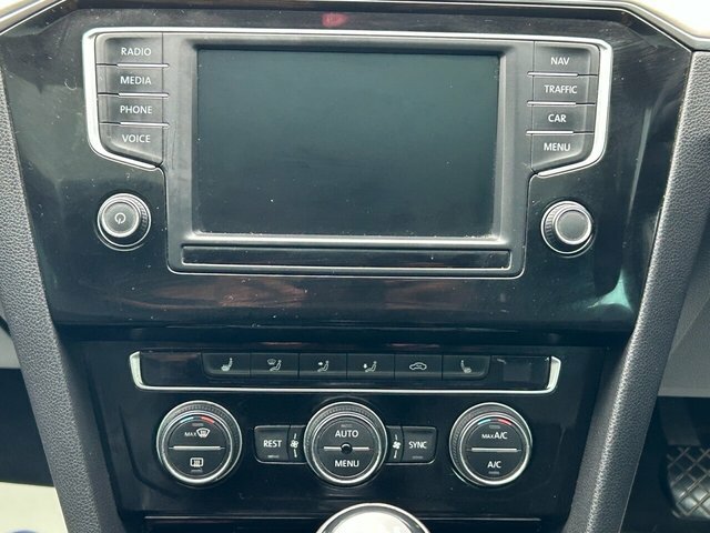 Volkswagen Passat Se Business Tdi Bluemotion Technology Black #30