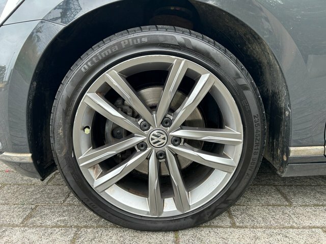 Volkswagen Passat Se Business Tdi Bluemotion Technology Black #42