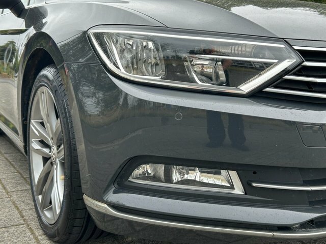 Volkswagen Passat Se Business Tdi Bluemotion Technology Black #8