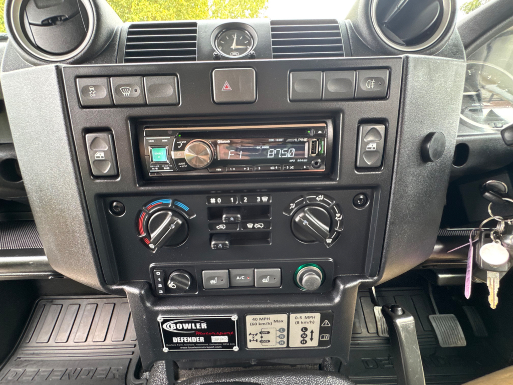 Land Rover Defender 110 110 #14