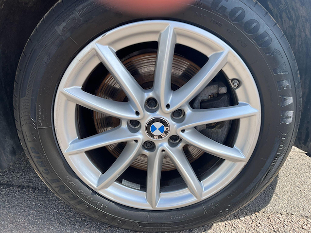 BMW X1 25E Sport Black #8