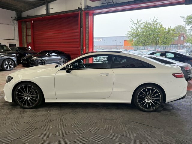 Mercedes-Benz E Class Automatic White #4