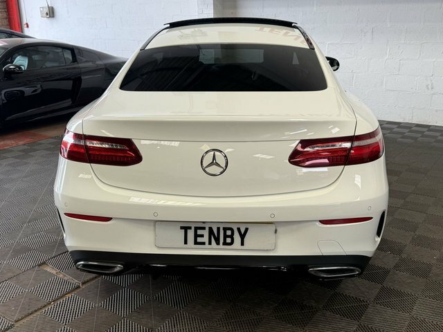 Mercedes-Benz E Class Automatic White #6