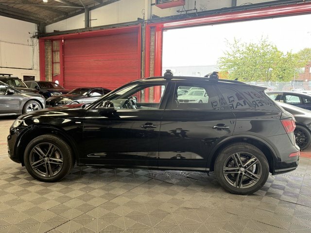Audi Q5 Automatic Black #4