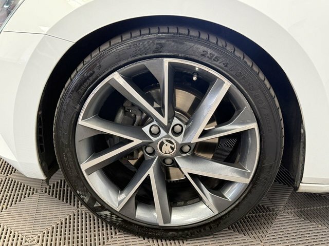 Skoda Superb Se Tsi Grey #17