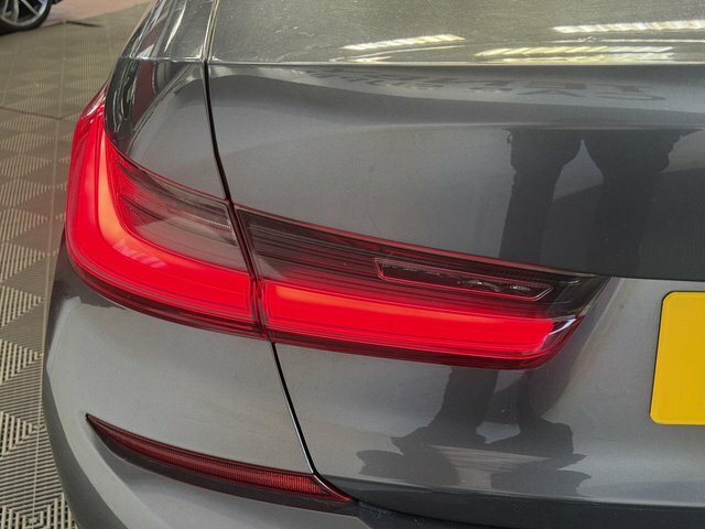BMW 3 Series 320I M Sport Step Black #21