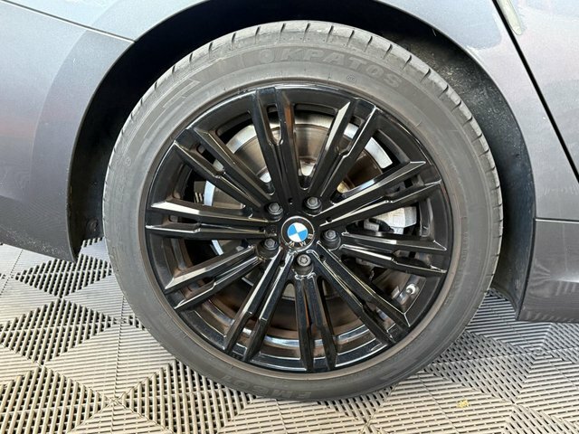 BMW 3 Series 320I M Sport Step Black #14