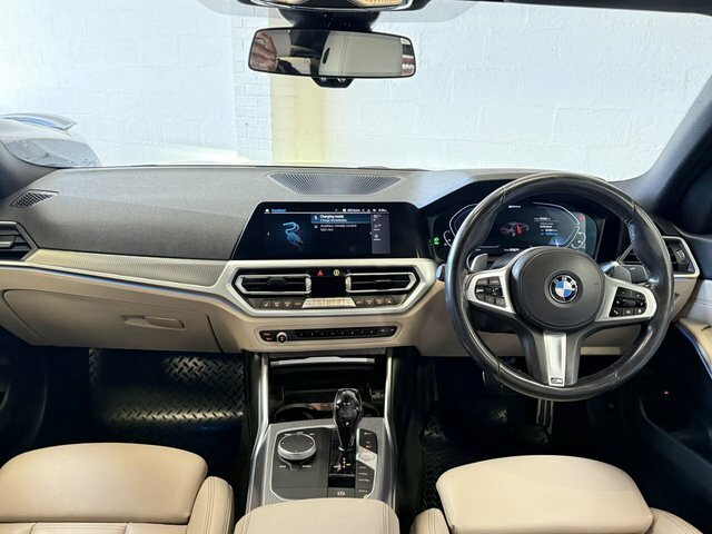 BMW 3 Series 320I M Sport Step Black #26