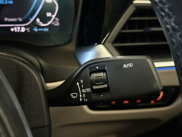 BMW 3 Series 320I M Sport Step Black #32