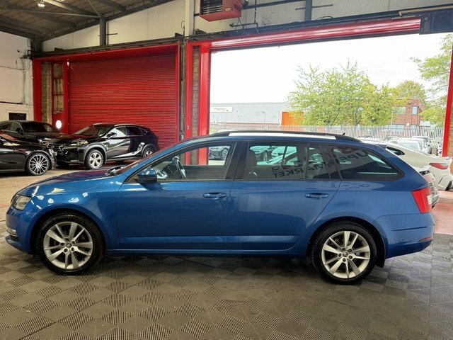 Skoda Octavia Automatic Blue #5