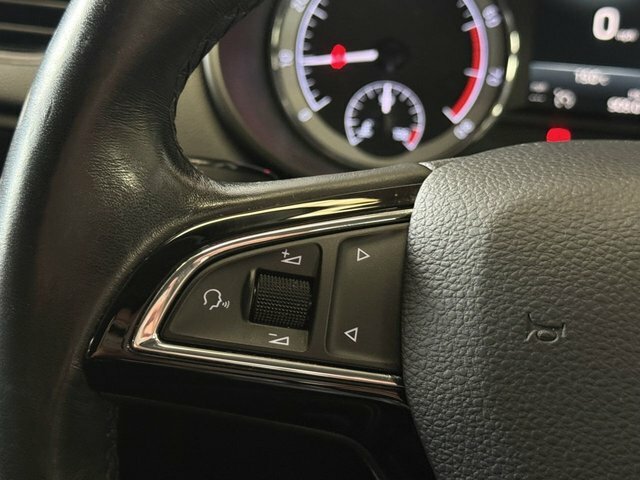 Skoda Octavia 2.0 Tdi Cr Se Technology Silver #30