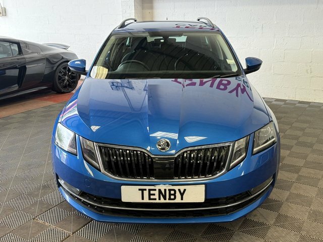 Skoda Octavia Automatic Blue #3