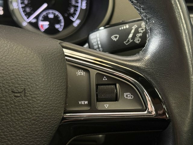 Skoda Octavia 2.0 Tdi Cr Se Technology Silver #31
