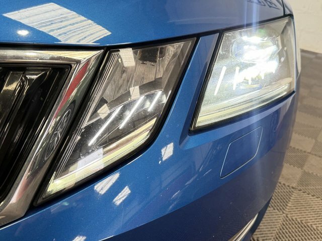 Skoda Octavia 2.0 Tdi Cr Se Technology Silver #22