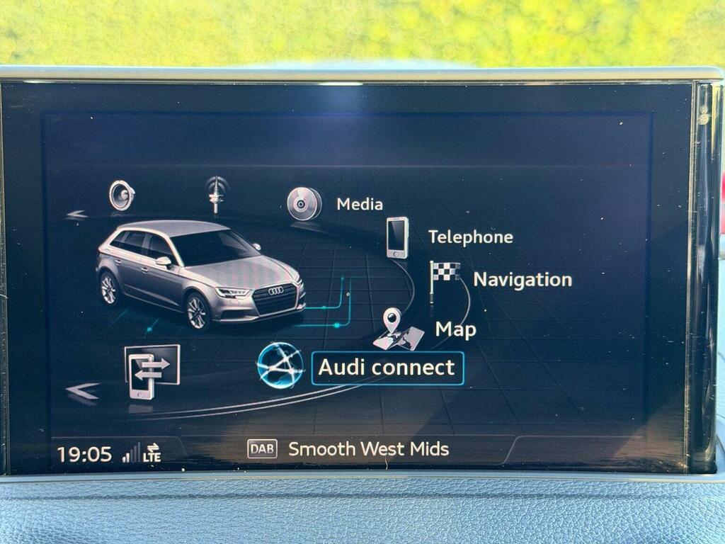 Audi A3 1.5 A3 S Line Tfsi White #42