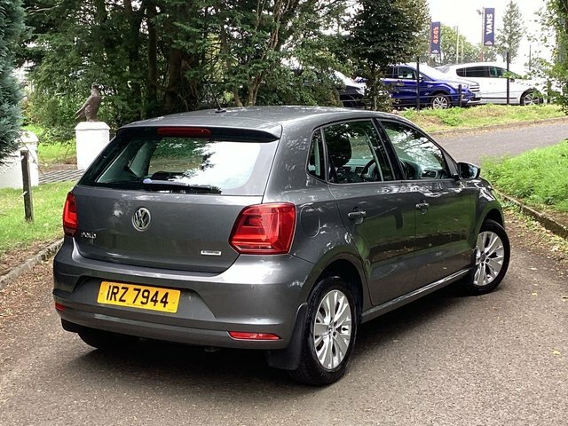 Volkswagen Polo Bluemotion Tech Se Hatchback IRZ7944 Grey #3