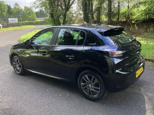 Peugeot 208 Puretech Active Premium Hatchback WGZ5532 Black #5