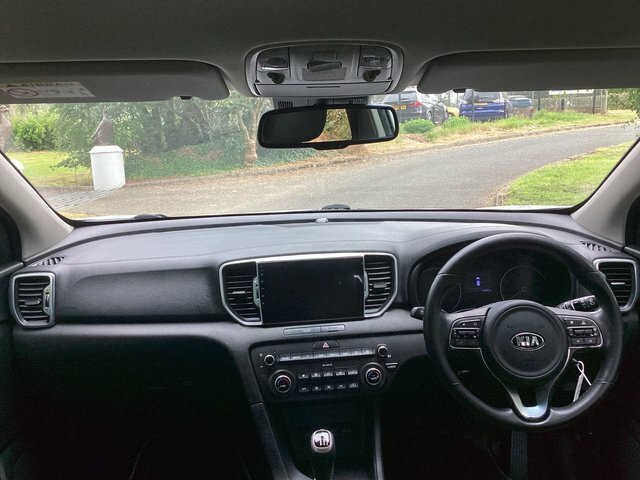 Kia Sportage Crdi First Edition Black #14