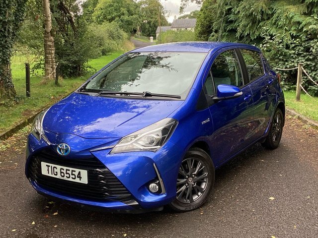 Toyota Yaris Vvt-h Icon Tech Hatchback Blue